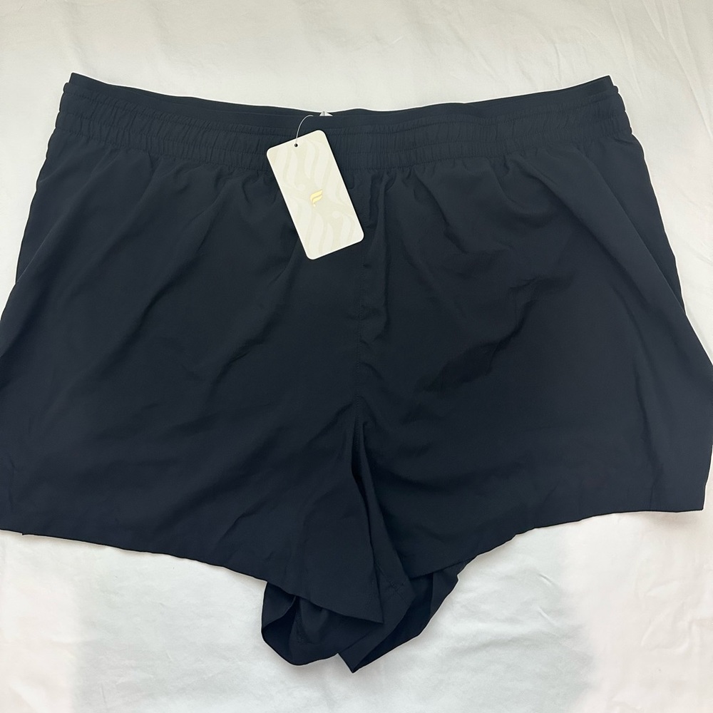 NWT Fabletics Black Hali Run Short Men’s Size 2XL